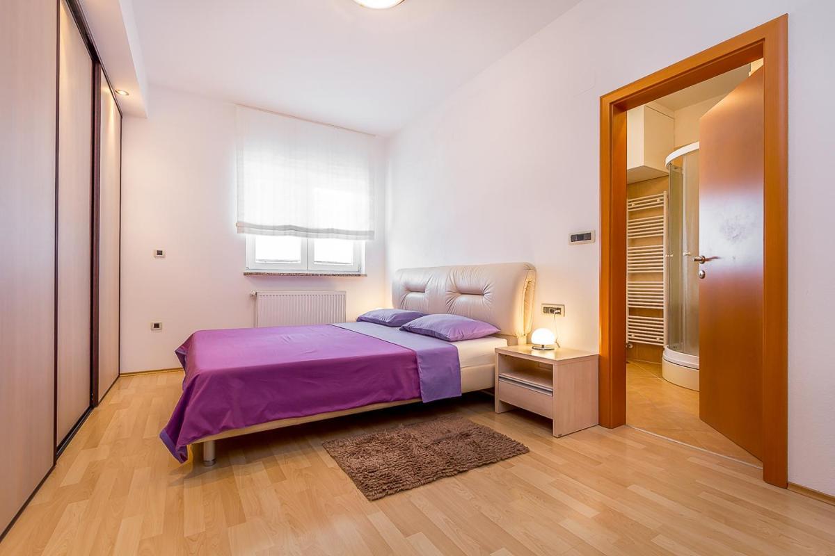 Apartment Igor 3 **** Medulin Exterior photo